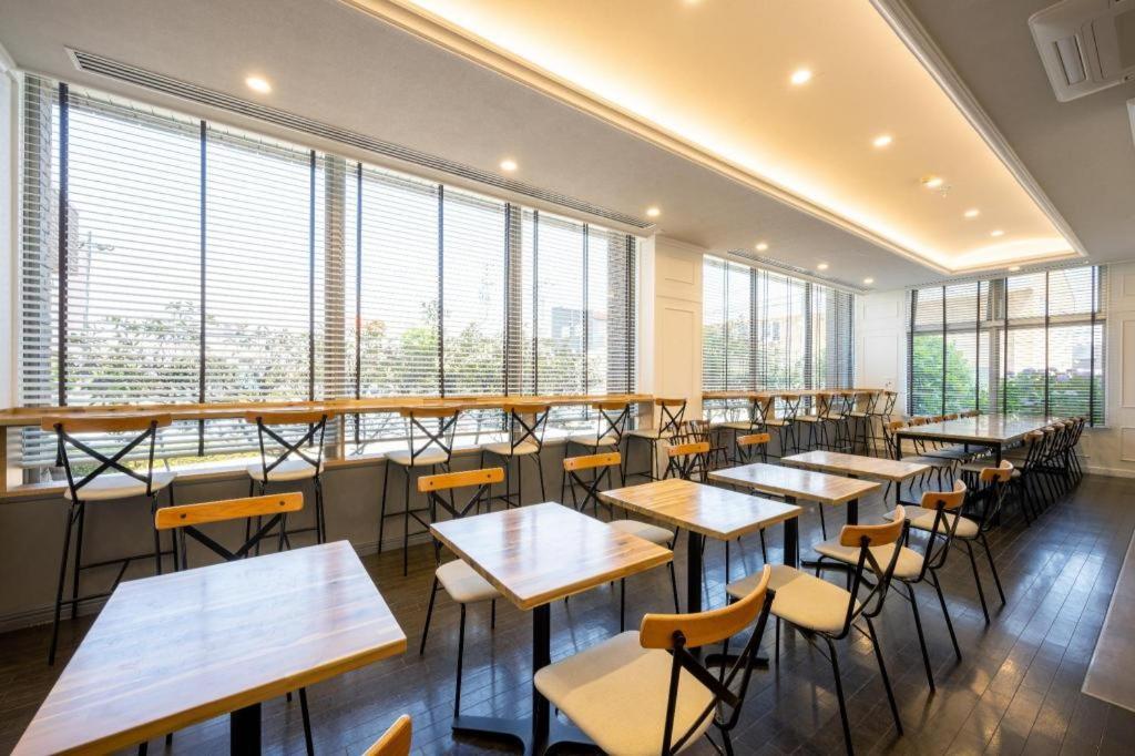 Misawa City Hotel Bagian luar foto